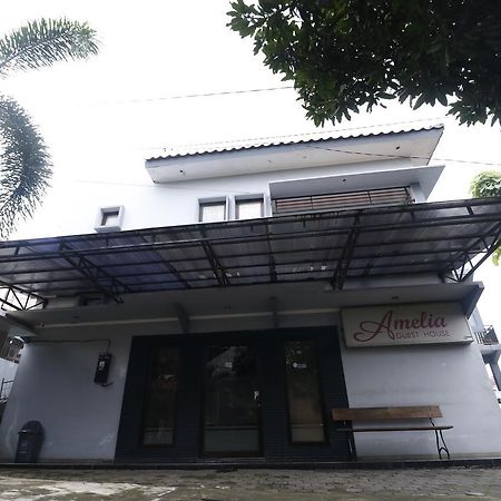 Reddoorz Plus Near Undip Tembalang Hotel Semarang Eksteriør billede