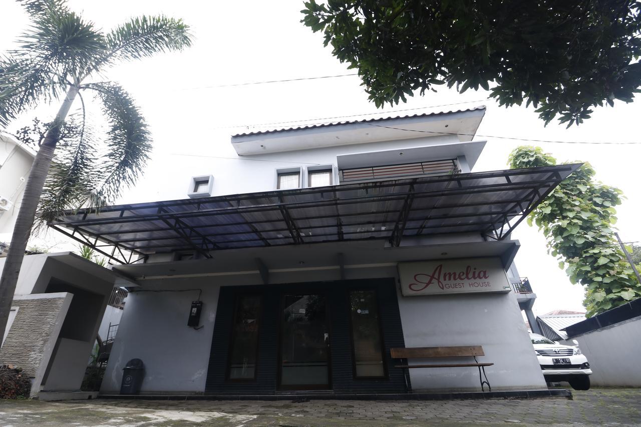 Reddoorz Plus Near Undip Tembalang Hotel Semarang Eksteriør billede