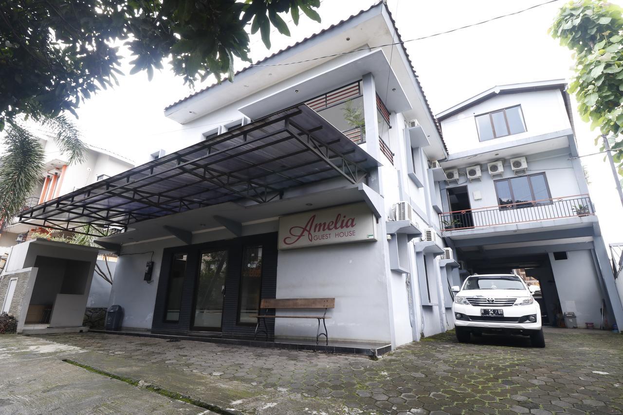 Reddoorz Plus Near Undip Tembalang Hotel Semarang Eksteriør billede